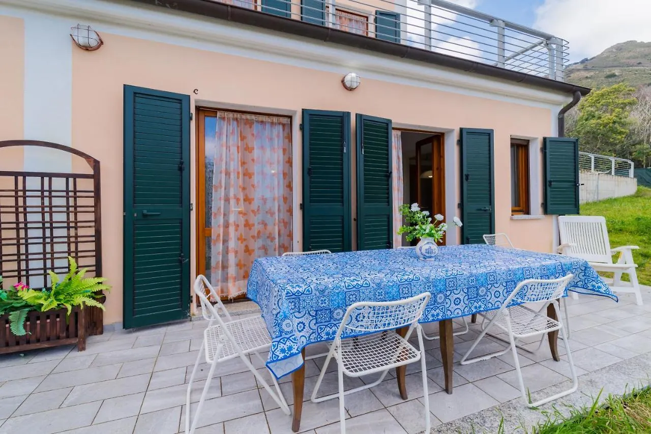 Casa vacanze Villa Casa Francesca A Rio - Goelba Casa Leonardi
