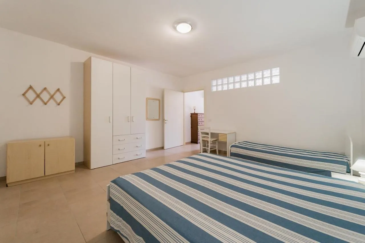Villa Casa Francesca A Rio - Goelba Casa Leonardi 0*,  Italia