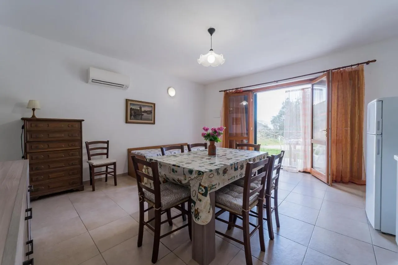 Villa Casa Francesca A Rio - Goelba Casa Leonardi